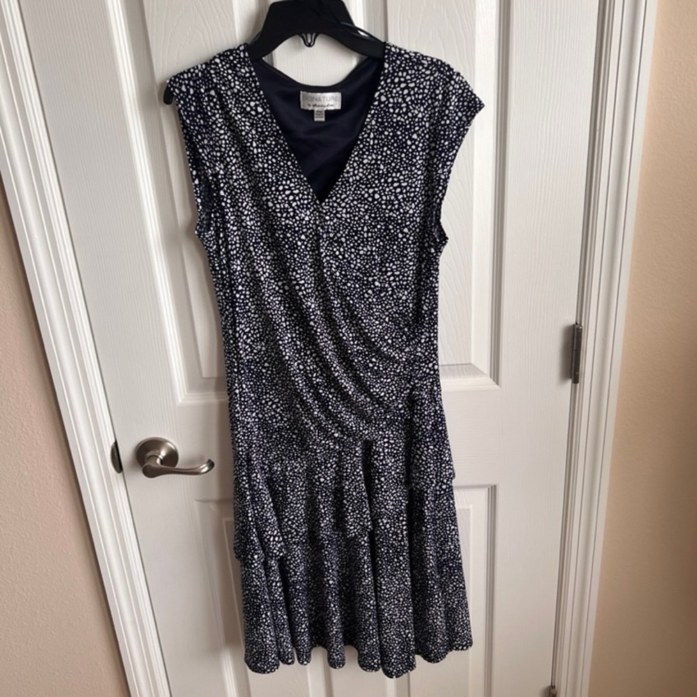 Signature by Robbie Bee Dress Faux Wrap Tiered‎ PM Petite Medium Navy White